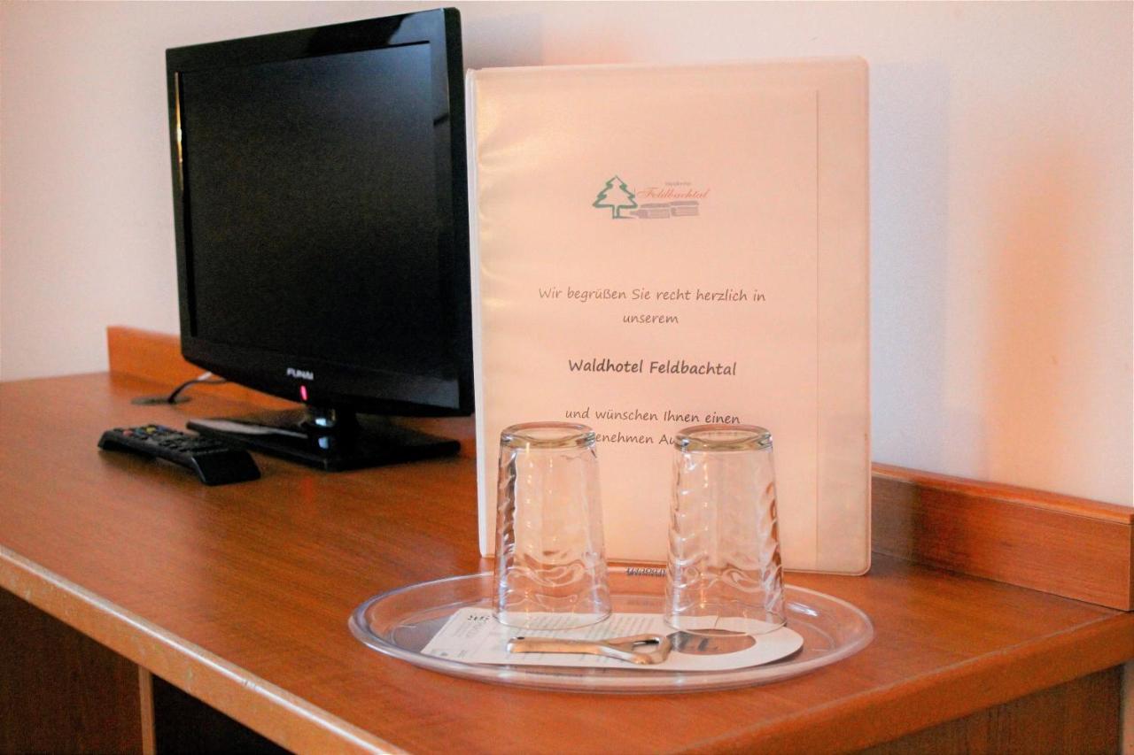 Waldhotel Feldbachtal 伦韦格地区诺伊豪斯 外观 照片